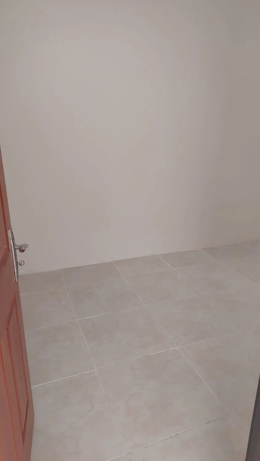 رهن و اجاره آپارتمان ۹۰ متری امیریه یک تخلیه