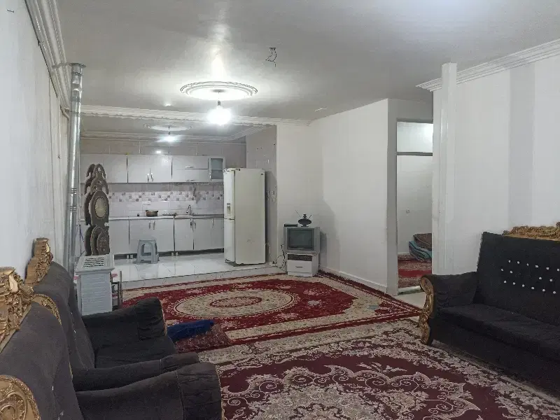 اجاره روزانه خانه ویلایی حیاط دار بزرگ مرکز شهر