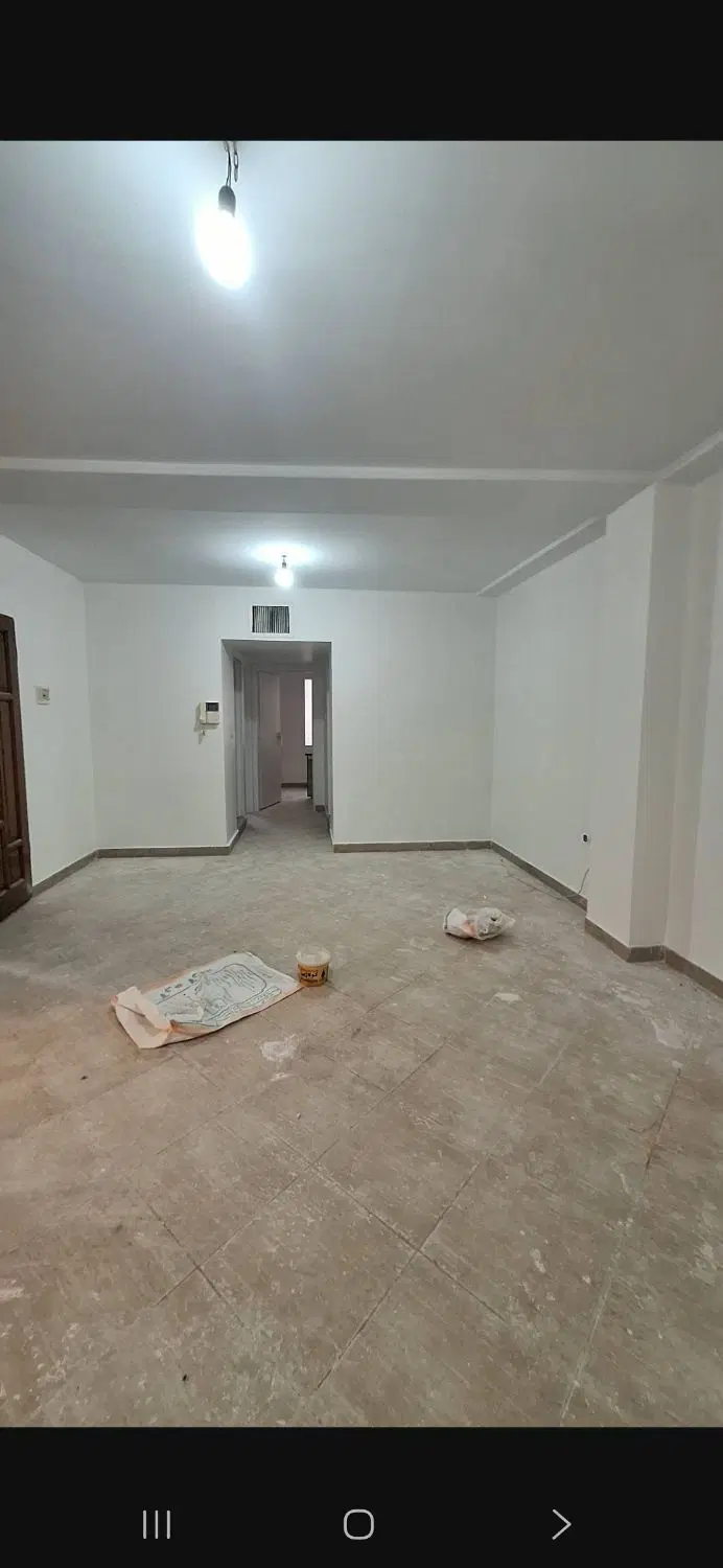 ۶۴  متر دو خواب با پارکینگ غیر مزاحم  و انباری