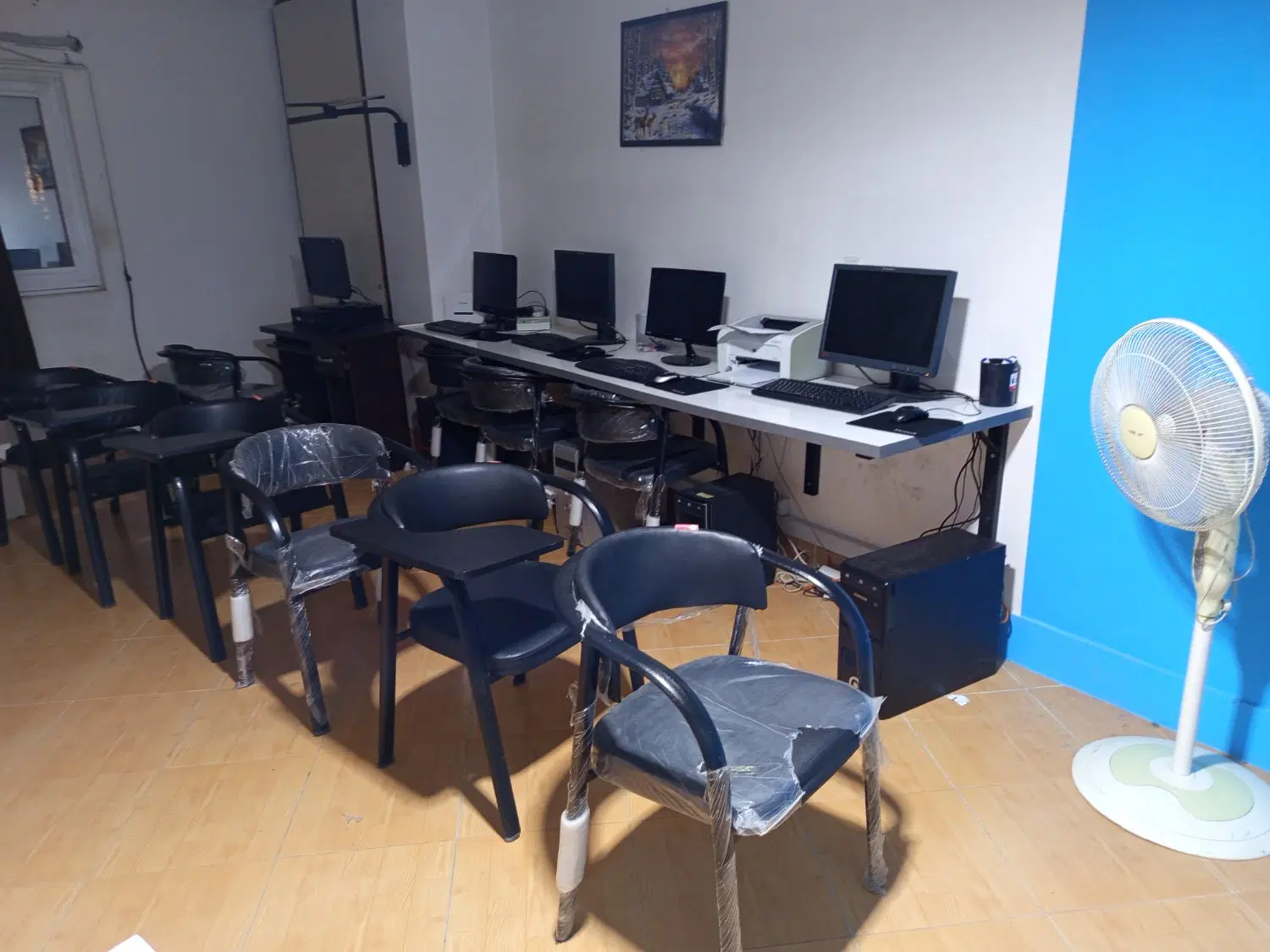 دفتر کار شیک
