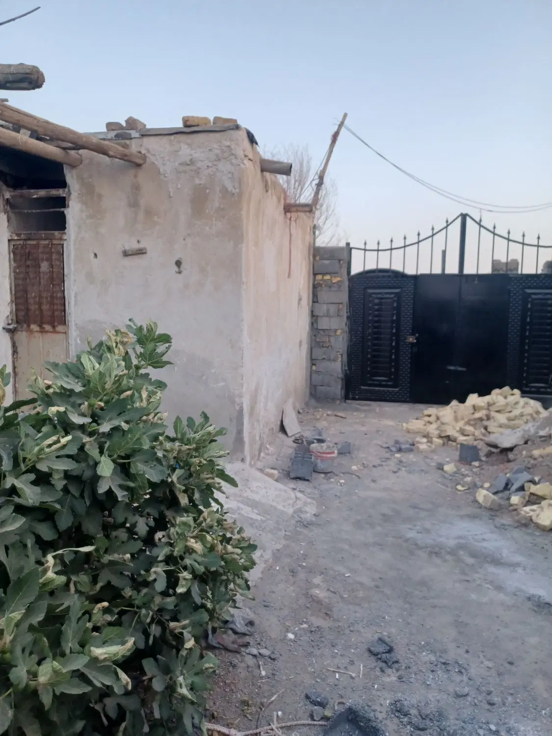 اجاره چهار دیواری برق و آب