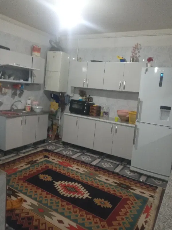 مسکن فروشی واجاره ای درملک ابادیا خواجوشهر