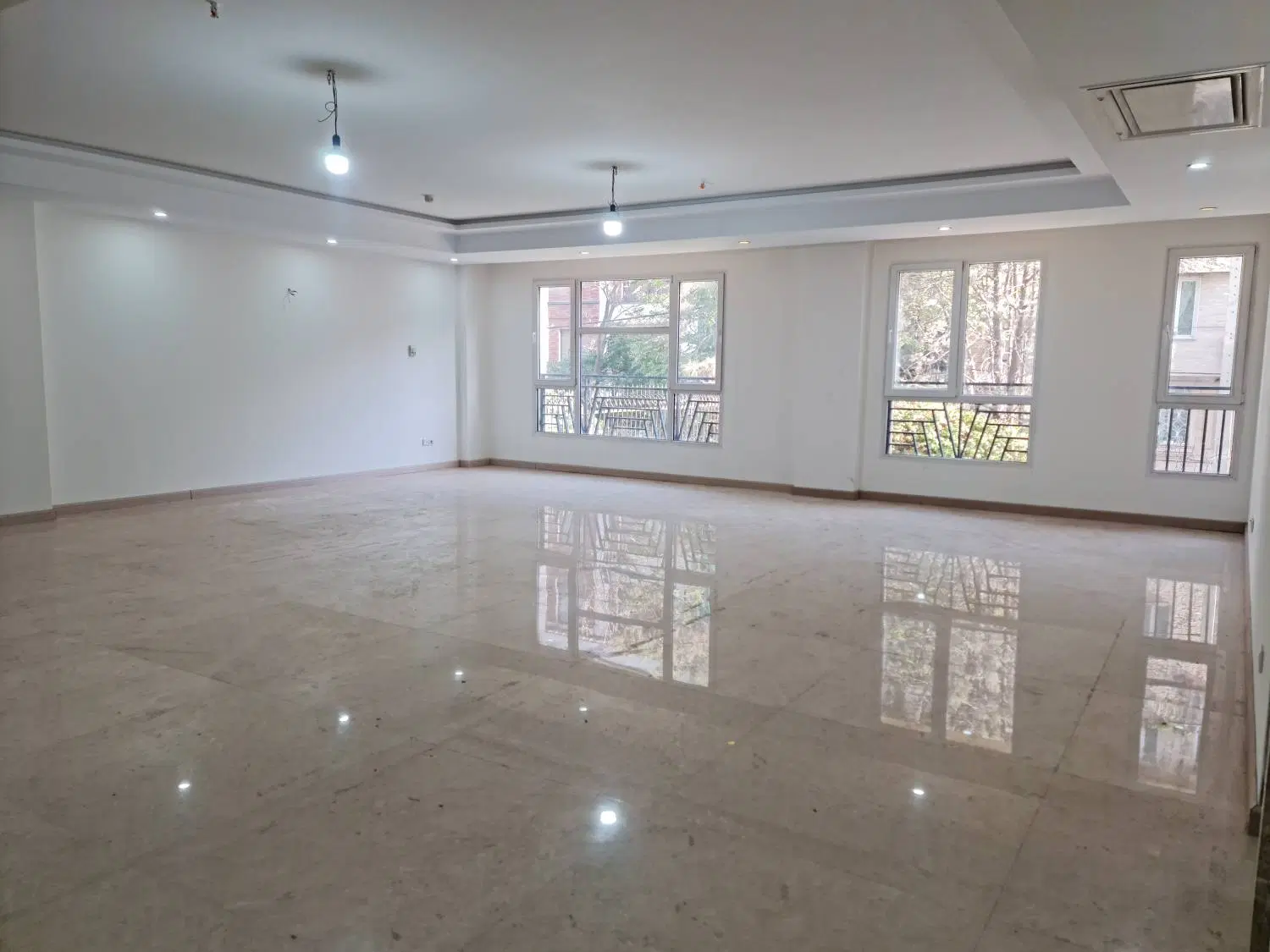۲۵۰مترآپارتمان،۴خوابه،تکواحدی،نارمک