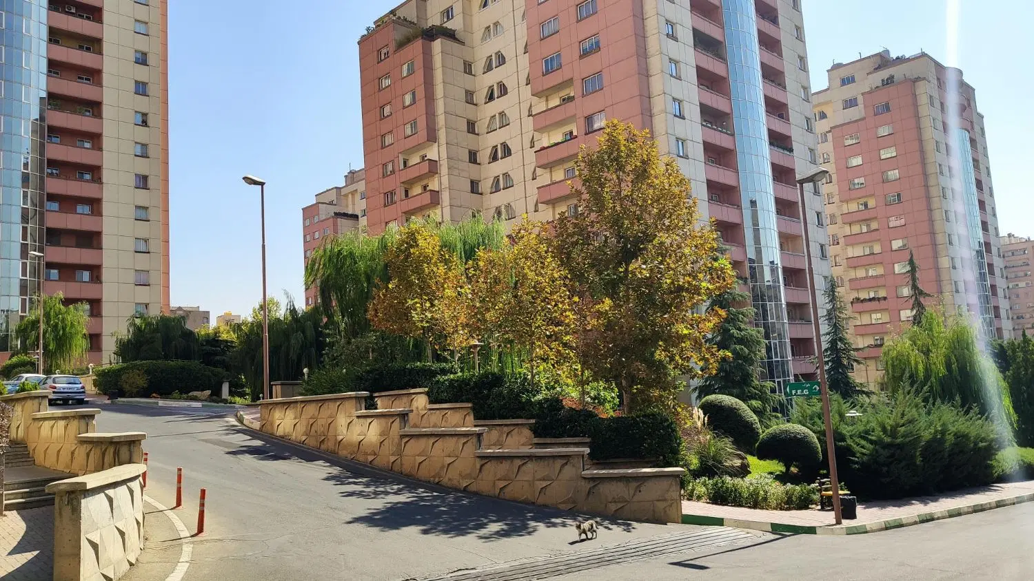 2واحدی_ 106متری_ سندار _تخلیه