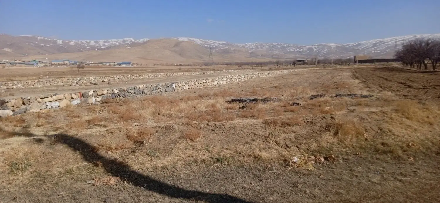 10 هکتار زمین ابی یکجا در محلی مناسب.  املاک کاخ