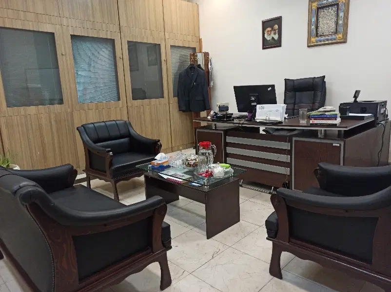 یک واحد آپارتمان سند اداری