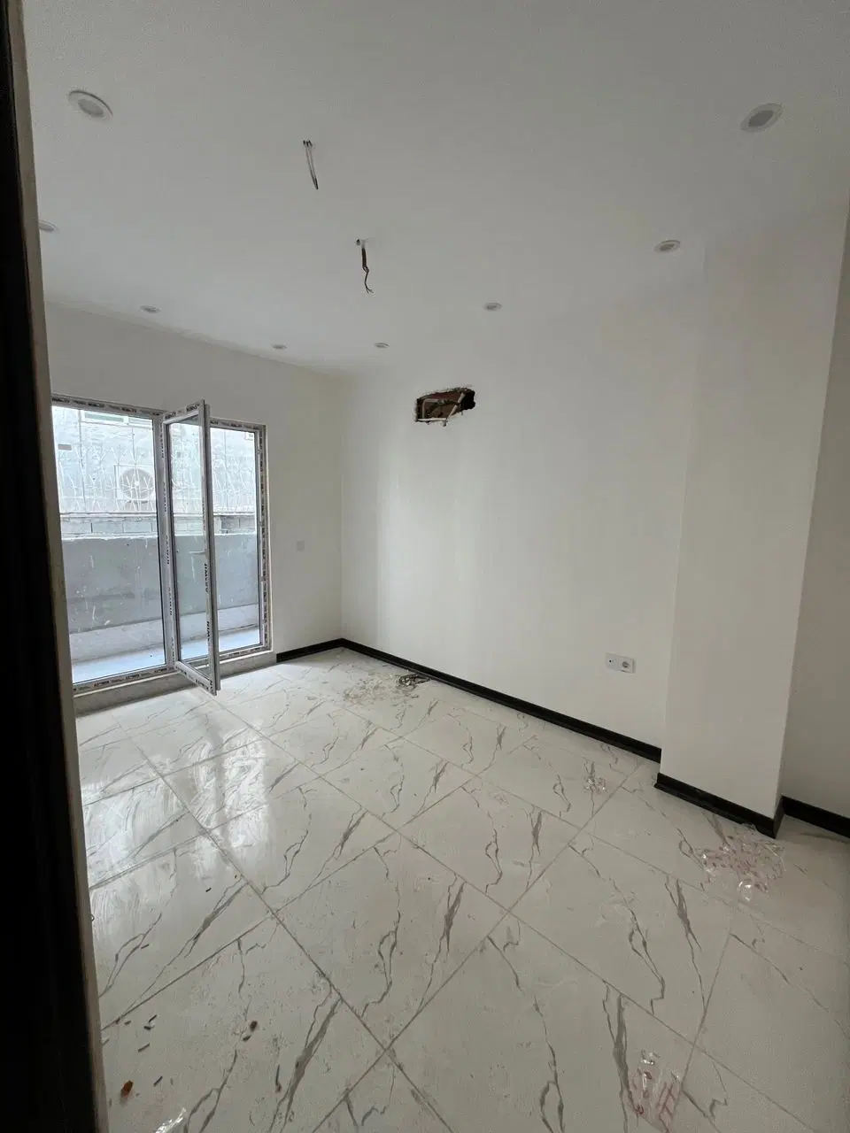 رهن و اجاره دو خواب کوچه شاکری