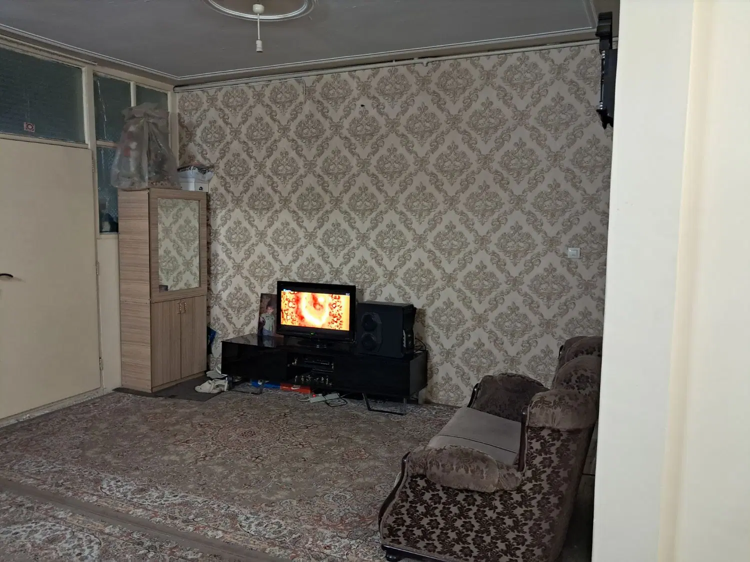 واحد ۷۵ متری همکف نزدیک مترو علی آباد