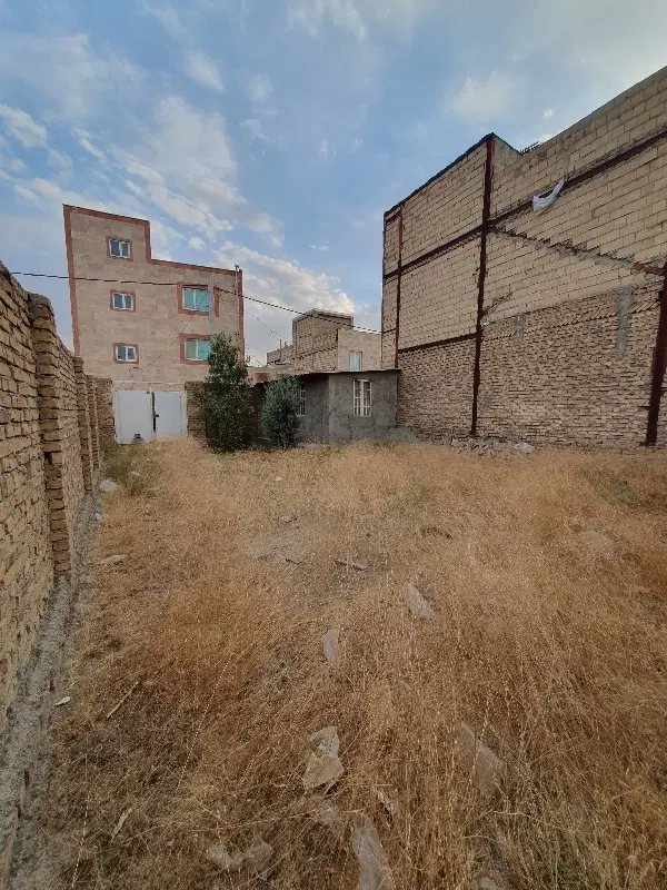 زمین چهار دیواری امیدیه