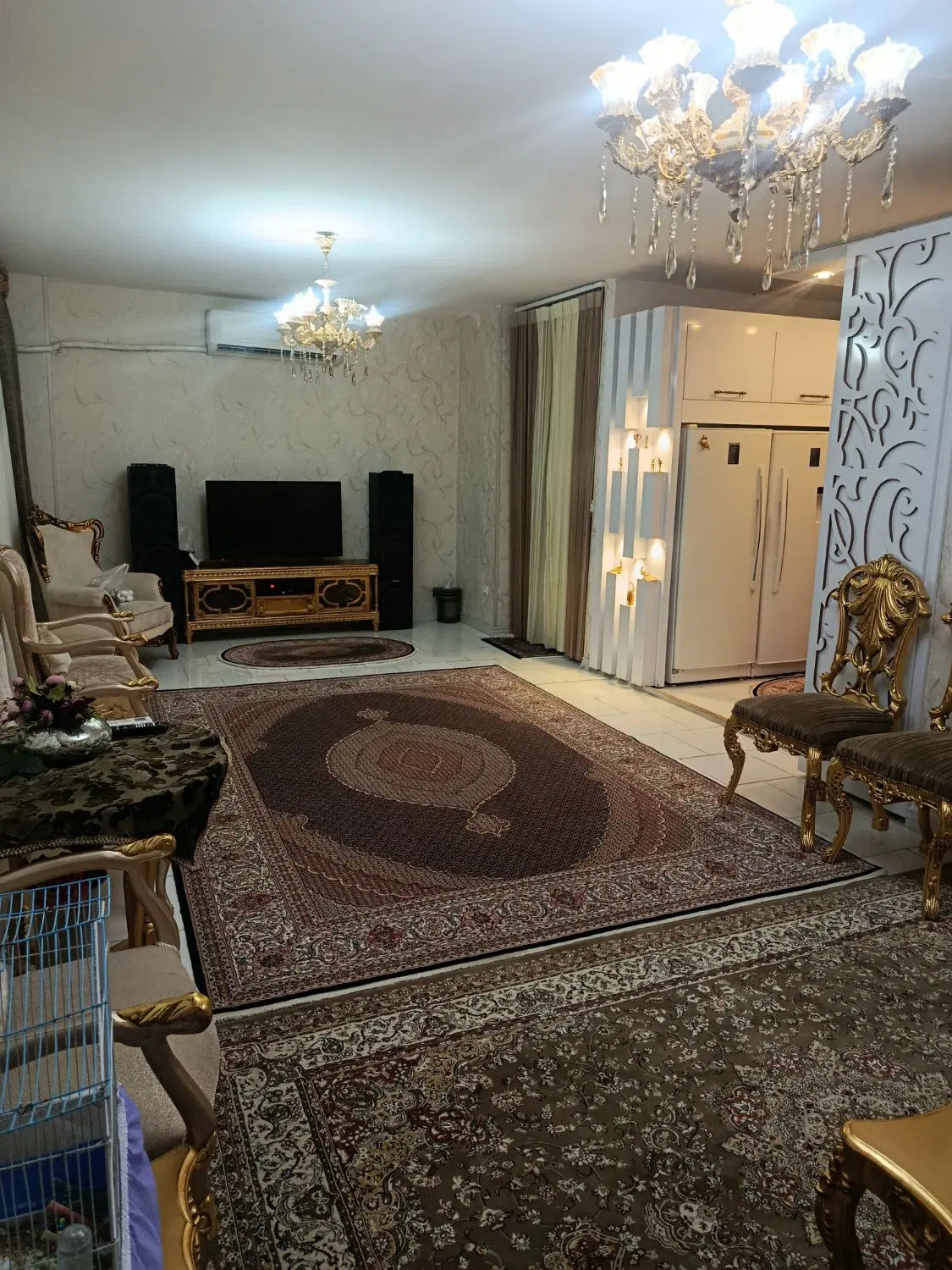 سهند فاز 3 تکمیل و خوش قیمت با پذیرایی بزرگ