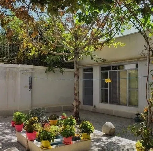 ویلایی حاشیه خیابان اصلی قیمت هر متر ۴۷