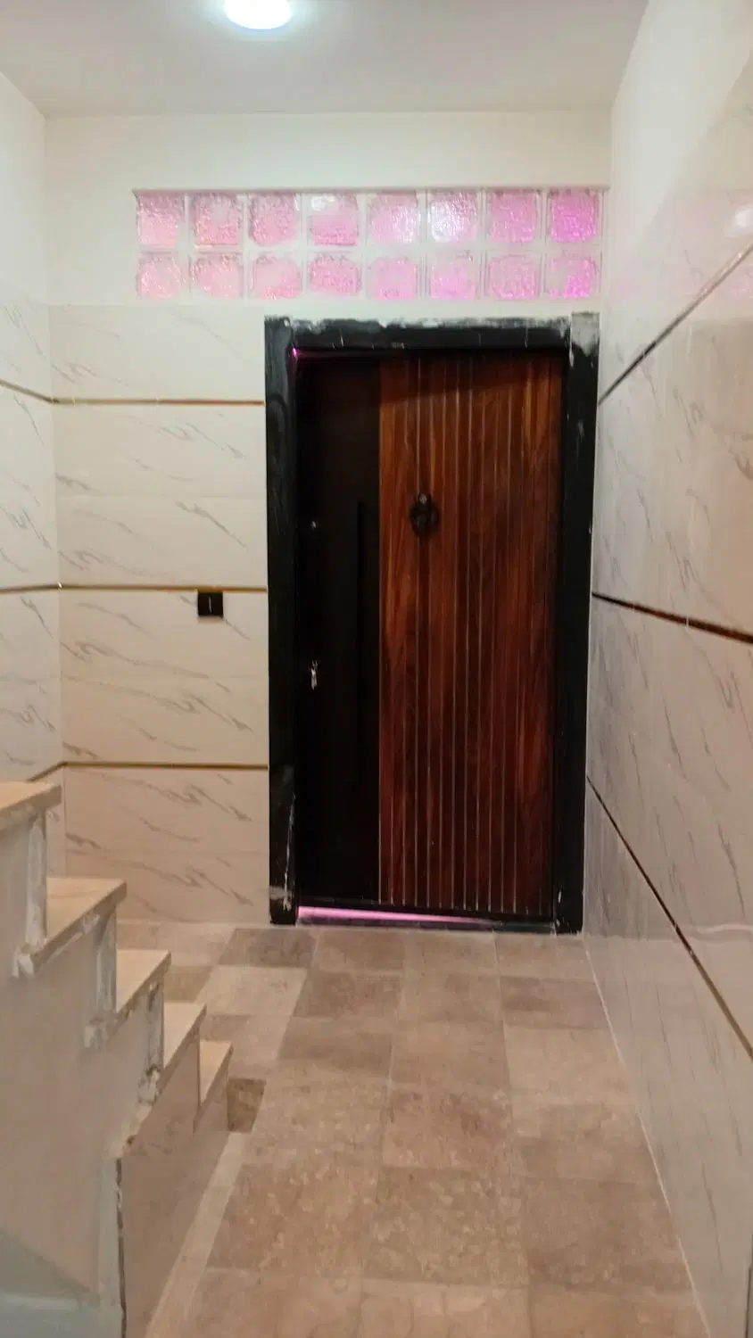 خانه دوطبقه با همه امکانات