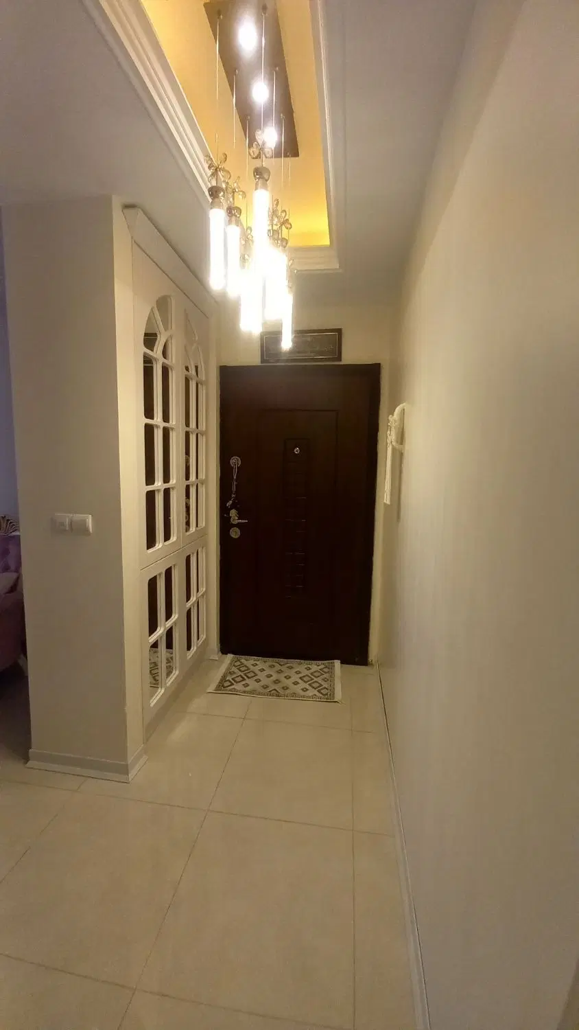 اجاره واحد ۹۸ متری برج استاندارد