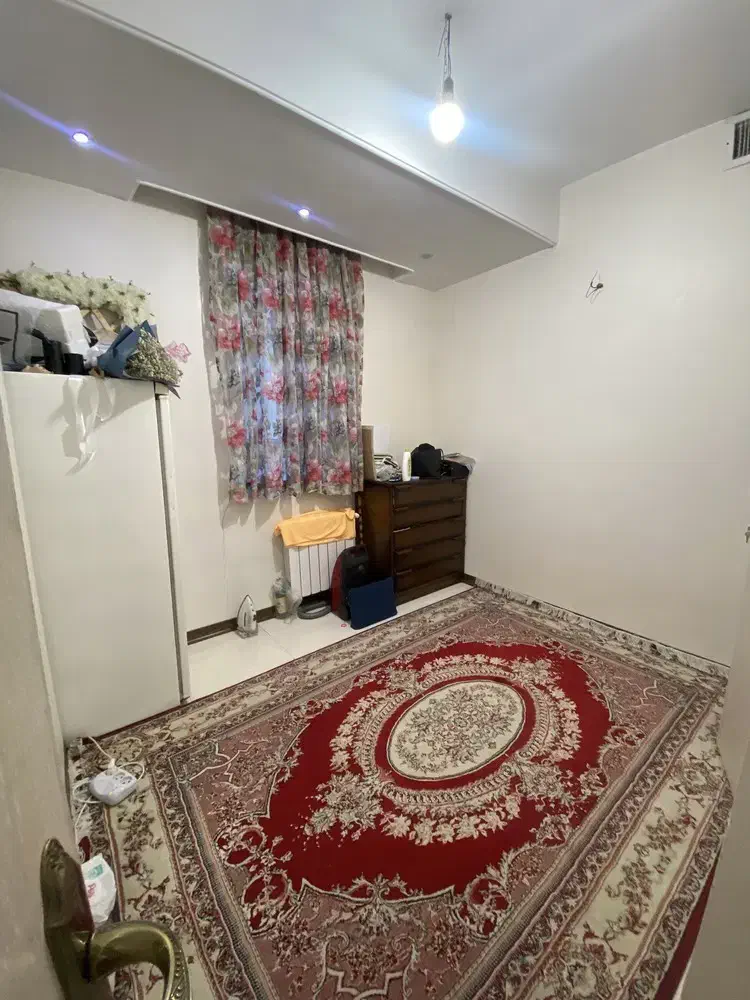 ۹۲ متر دوخواب،تک‌واحدی،اسانسور،پارکینگ،انباری