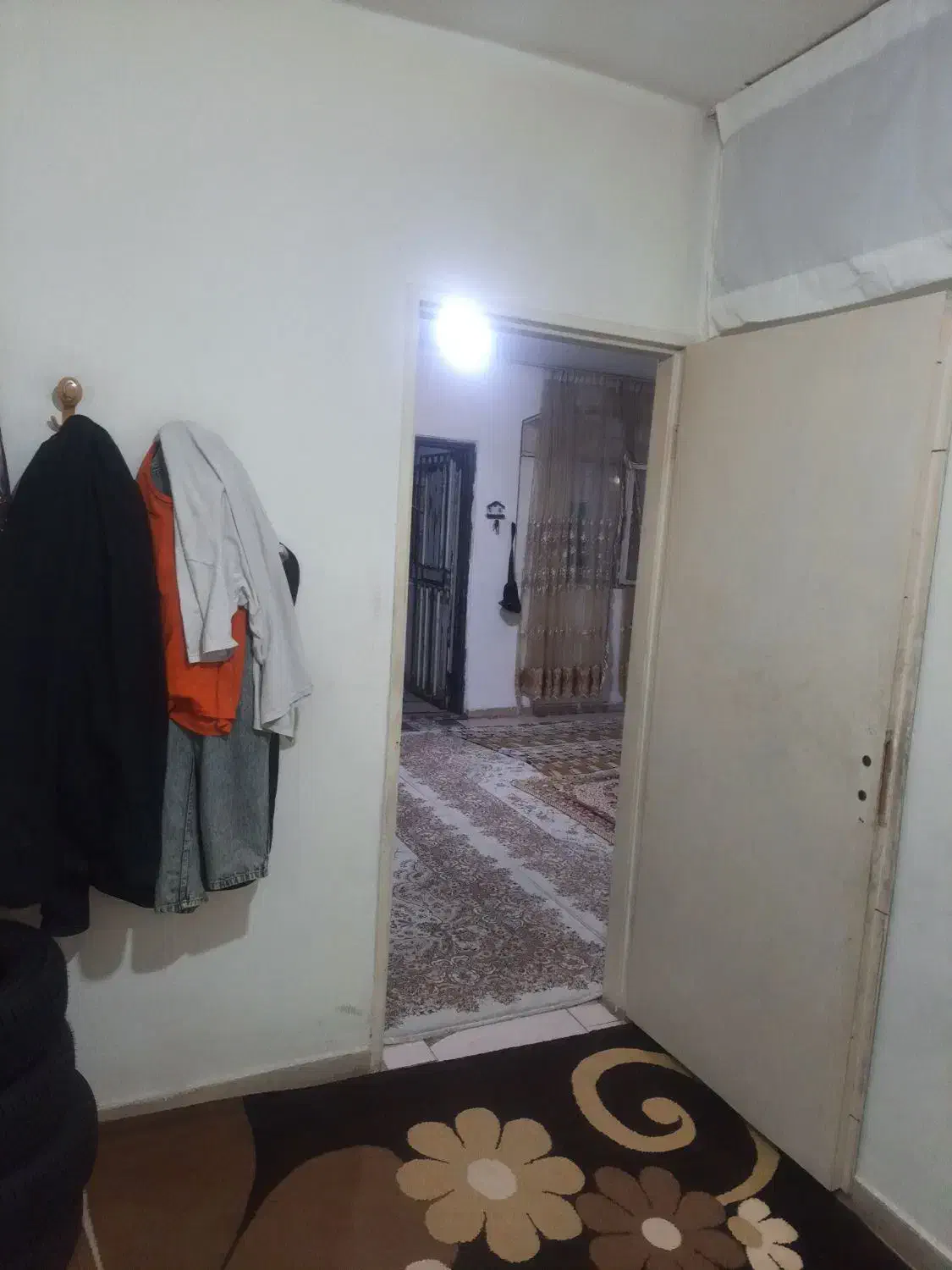 فروش واحد ۵۰متری مصیب‌زاده