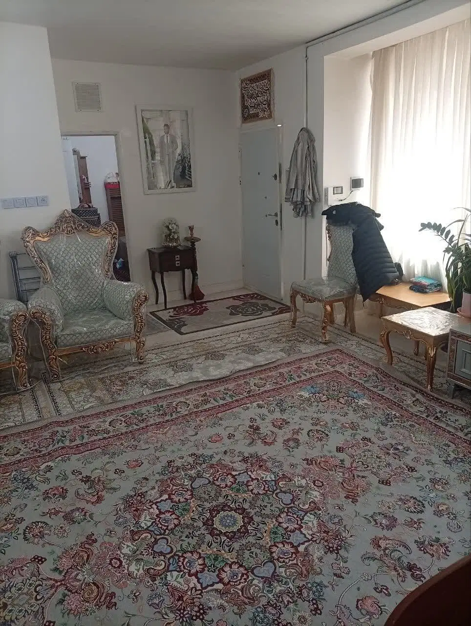 آپارتمان 80 متر دو خواب تمیز