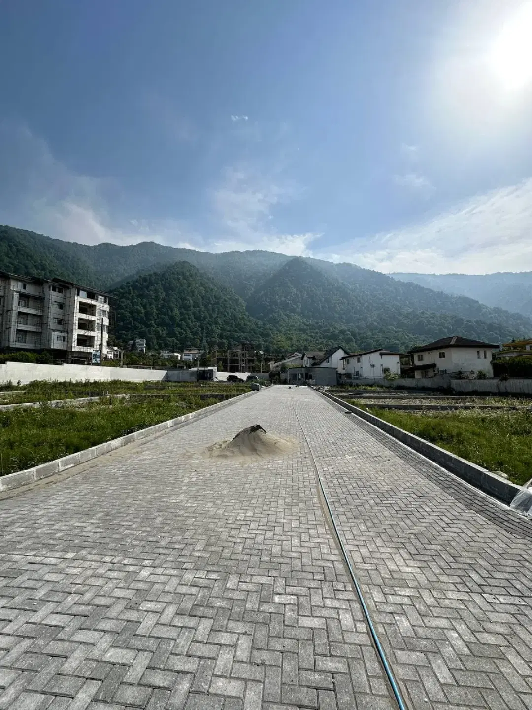 زمین ۳۴۰ متری چلک دامنه