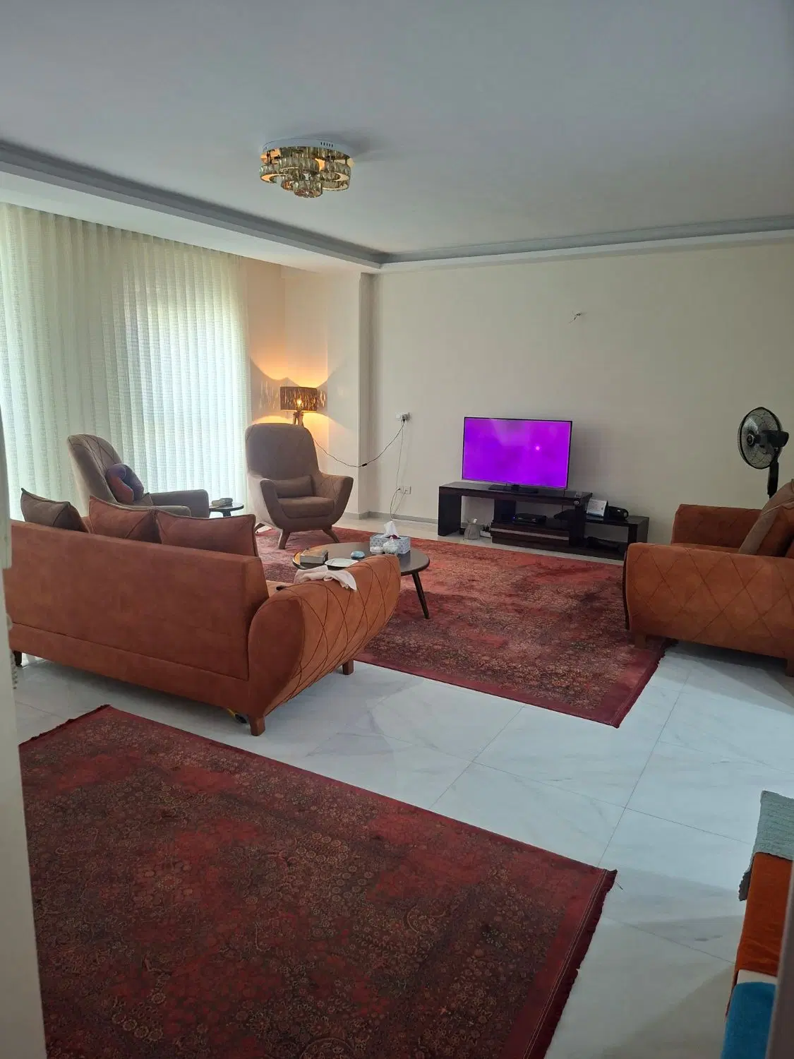 ۸۹متر_ تاپ لوکیشن_سالن سرتاسرپرده خور_شهران طوقانی