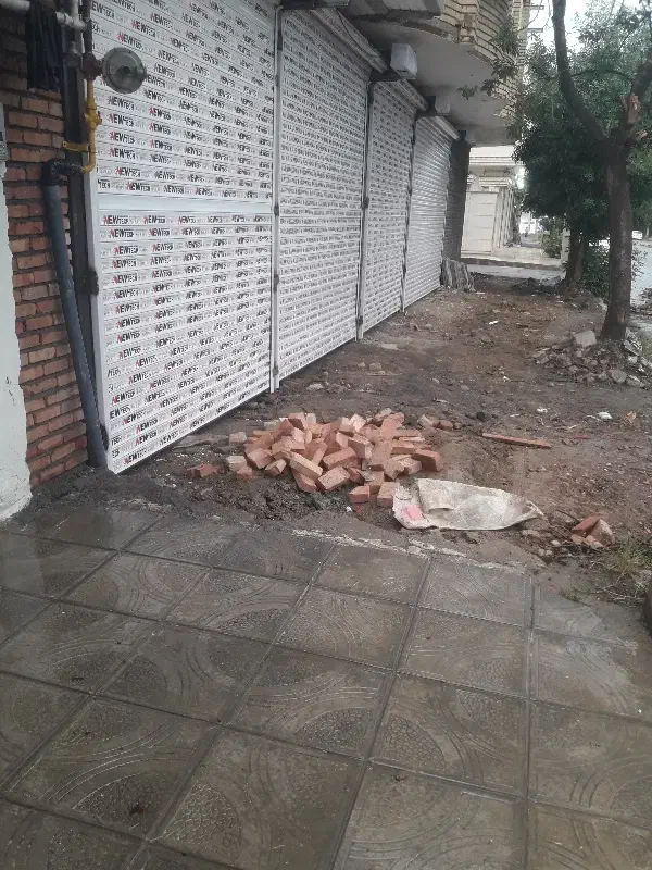 یک قطعه زمین تجاری مسکونی به مساحت ۲۶۱متر