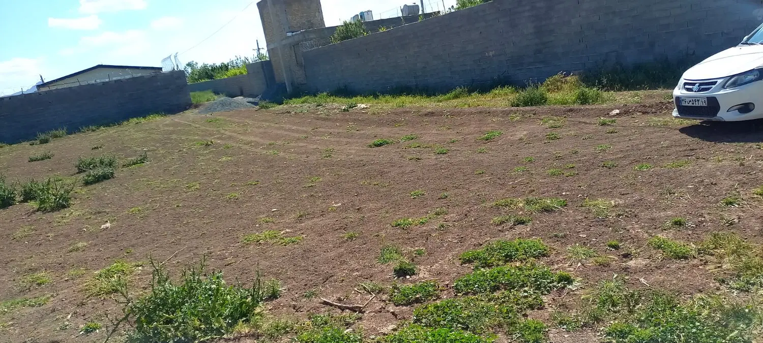 زمین درجه یک