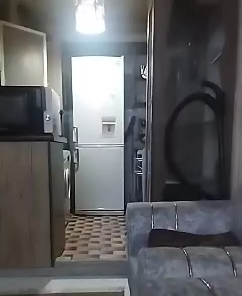 همخونه میخوام