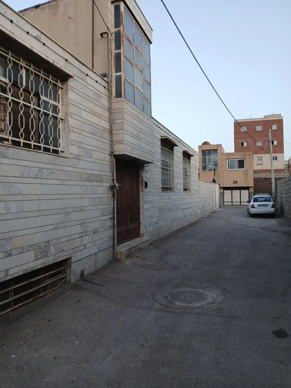 فروش منزل مسکونی ویلایی ۴۶۶متری