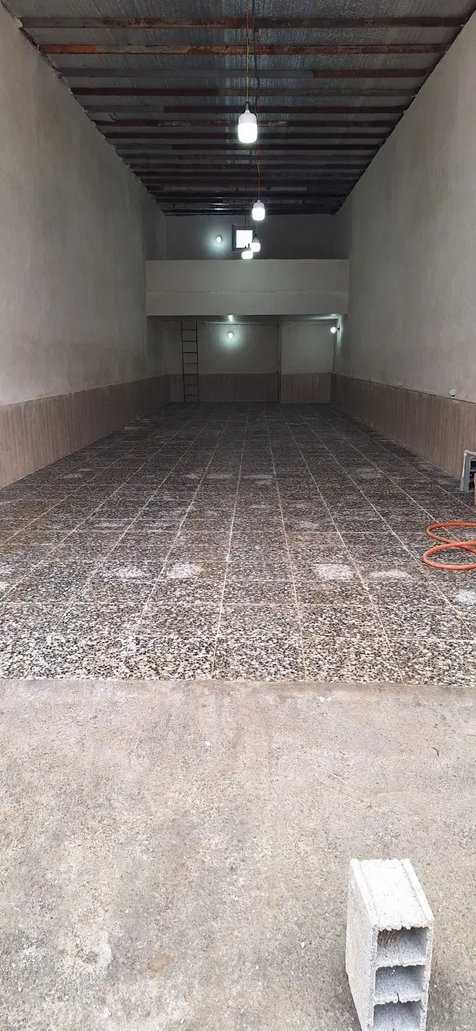 رهن و اجاره مغازه 120 متری میدان نوروزی