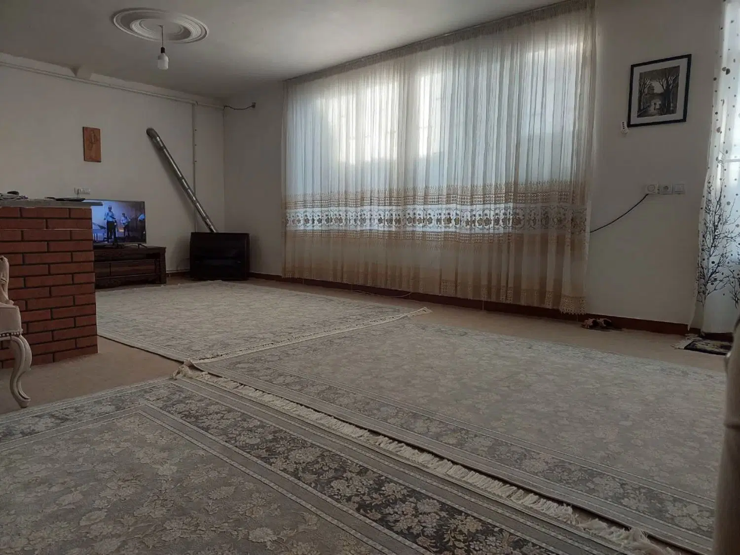 منزل مسکونی حیاط دار ناصرآباد قزوین