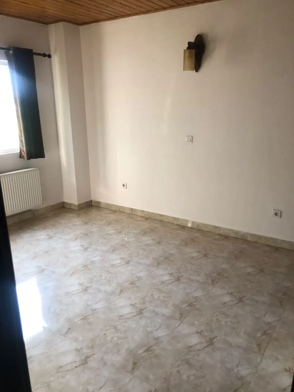 رهن و اجاره واحد ۱۴۰ متری ۲خواب