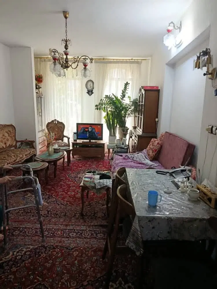 یک واحد تقریباً ۵۵ متری برای اجاره