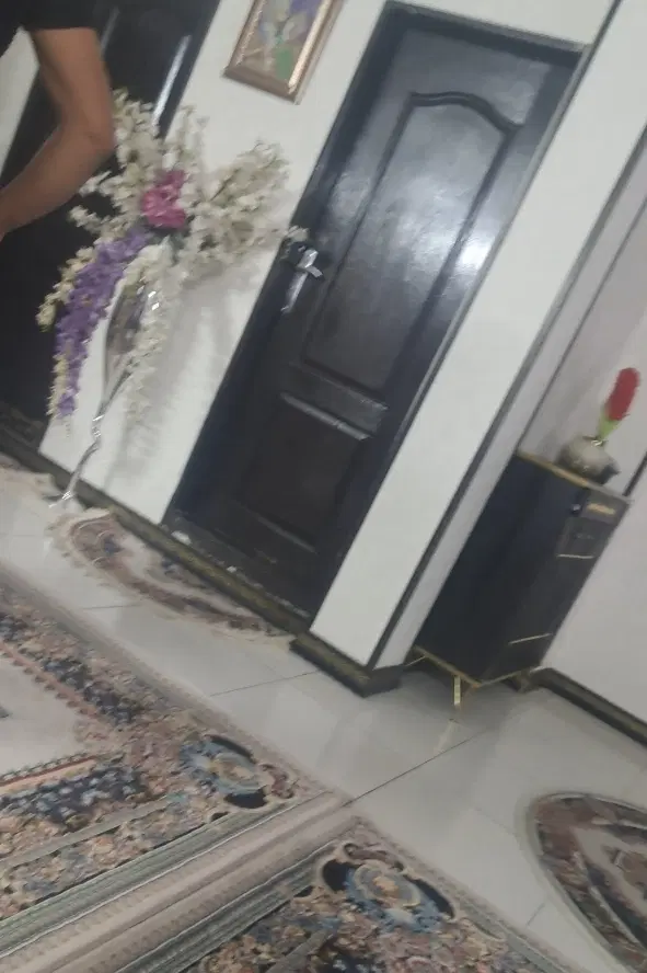 واحد ۸۰متری تک خواب