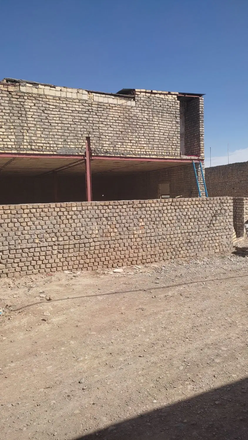 منزل سفت کاری