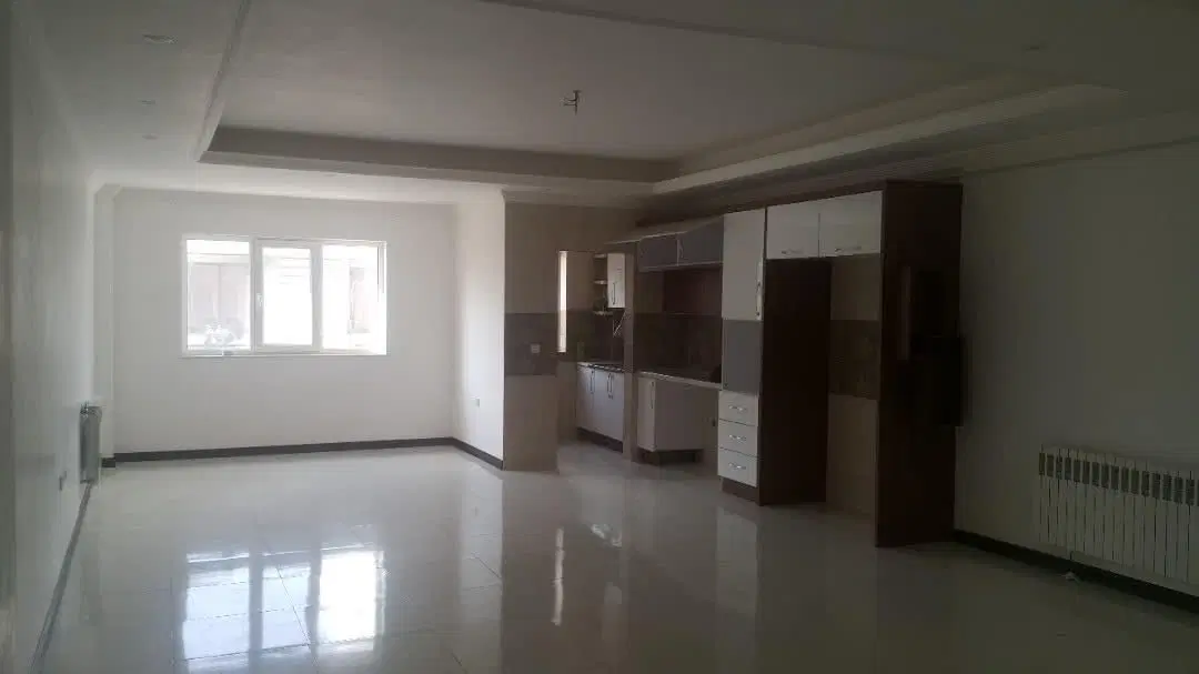 اجاره آپارتمان. ۱۰۰ متری . روبروی پارک آفتاب