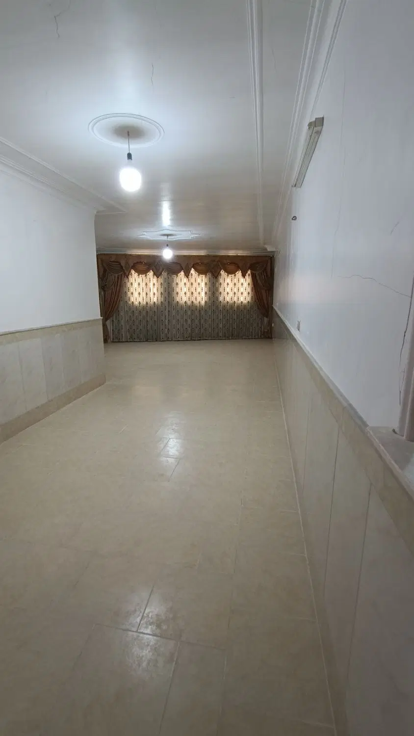 اجاره دوطبقه خونه بهر خیابان با تمام امکانات