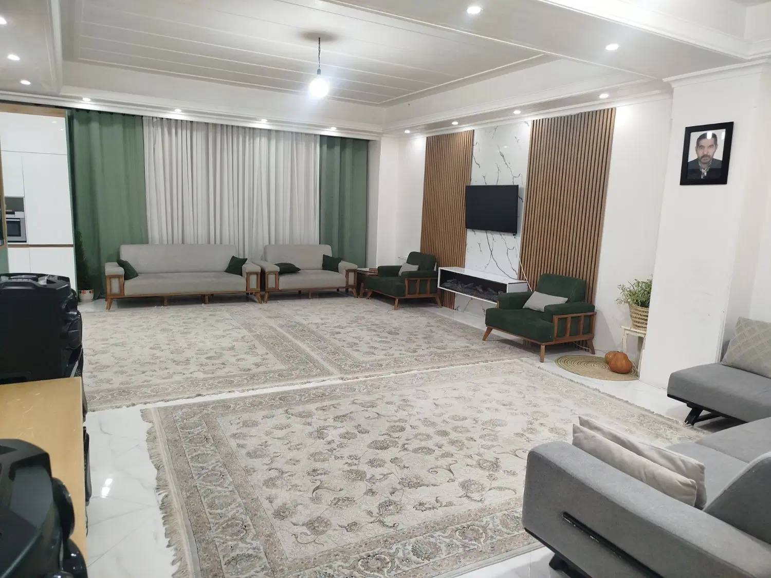 ۱۲۲متر حیاط دار یاس واوان