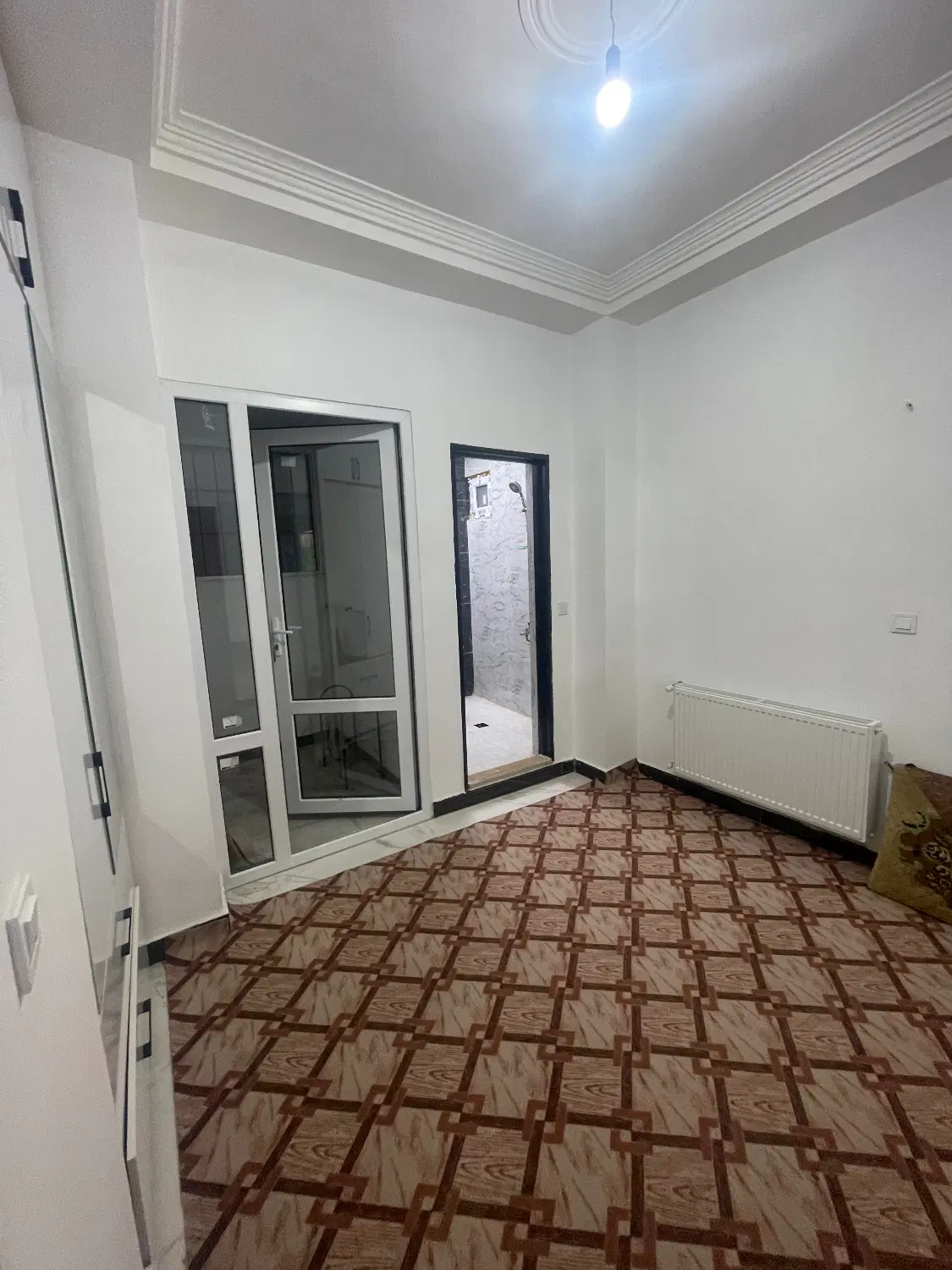 واحد ۸۰متری یک خوابه با نصبیجات (فروش فوری)
