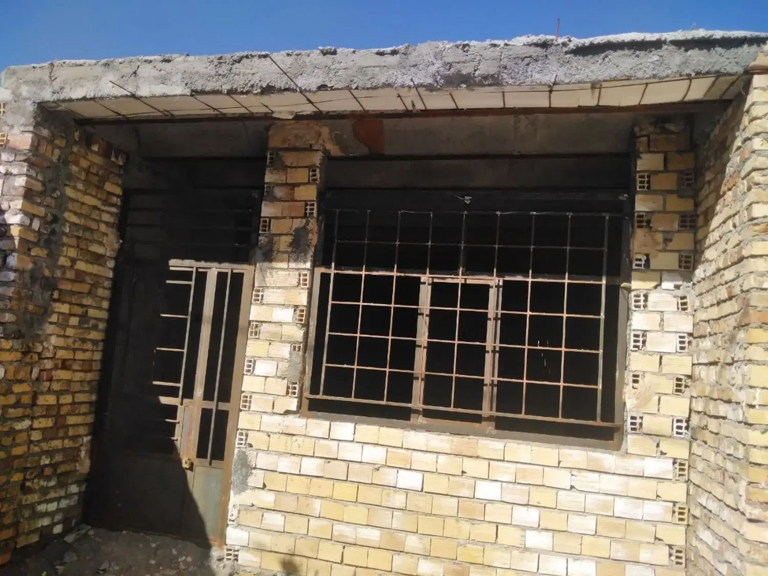 منزل سفت کاری حاجی آباد 118متر