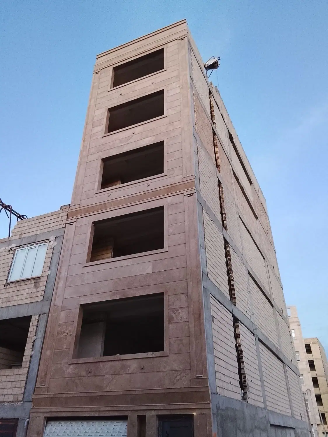 واحد ۱۲۰ متری