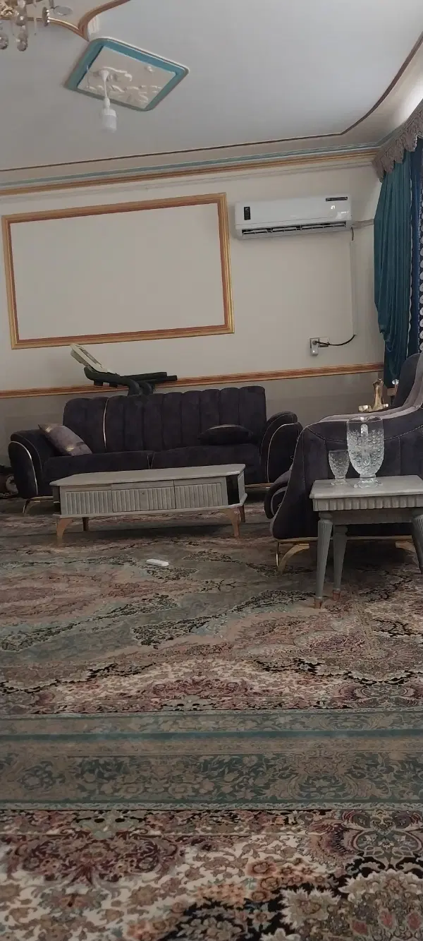 آپارتمان اجاره ای ل. وتین