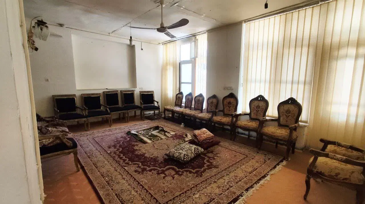 ملک اجاره ای صادقیه مبارکه