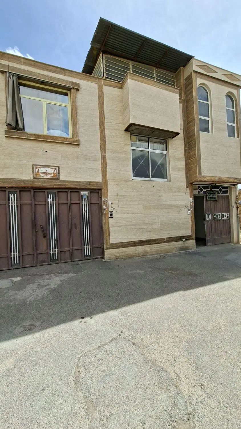 خانه مسکونی ویلایی