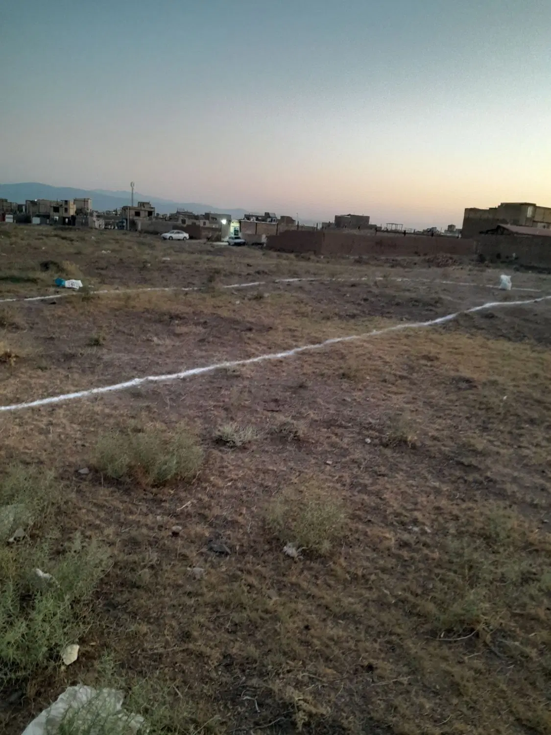 زمین مسکونی