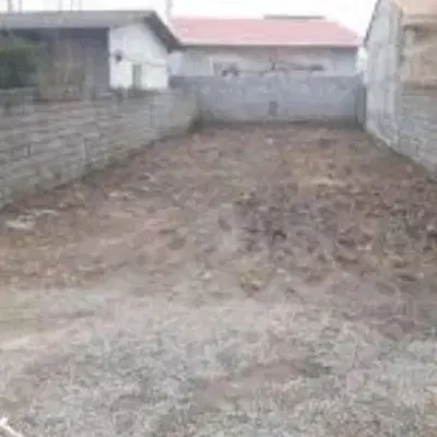 زمین فروشی آشخانه پشت سالن ورزشی پشت اسخر
