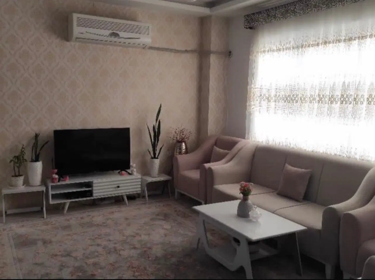 فروش آپارتمان ۶۷ متری در گلستان