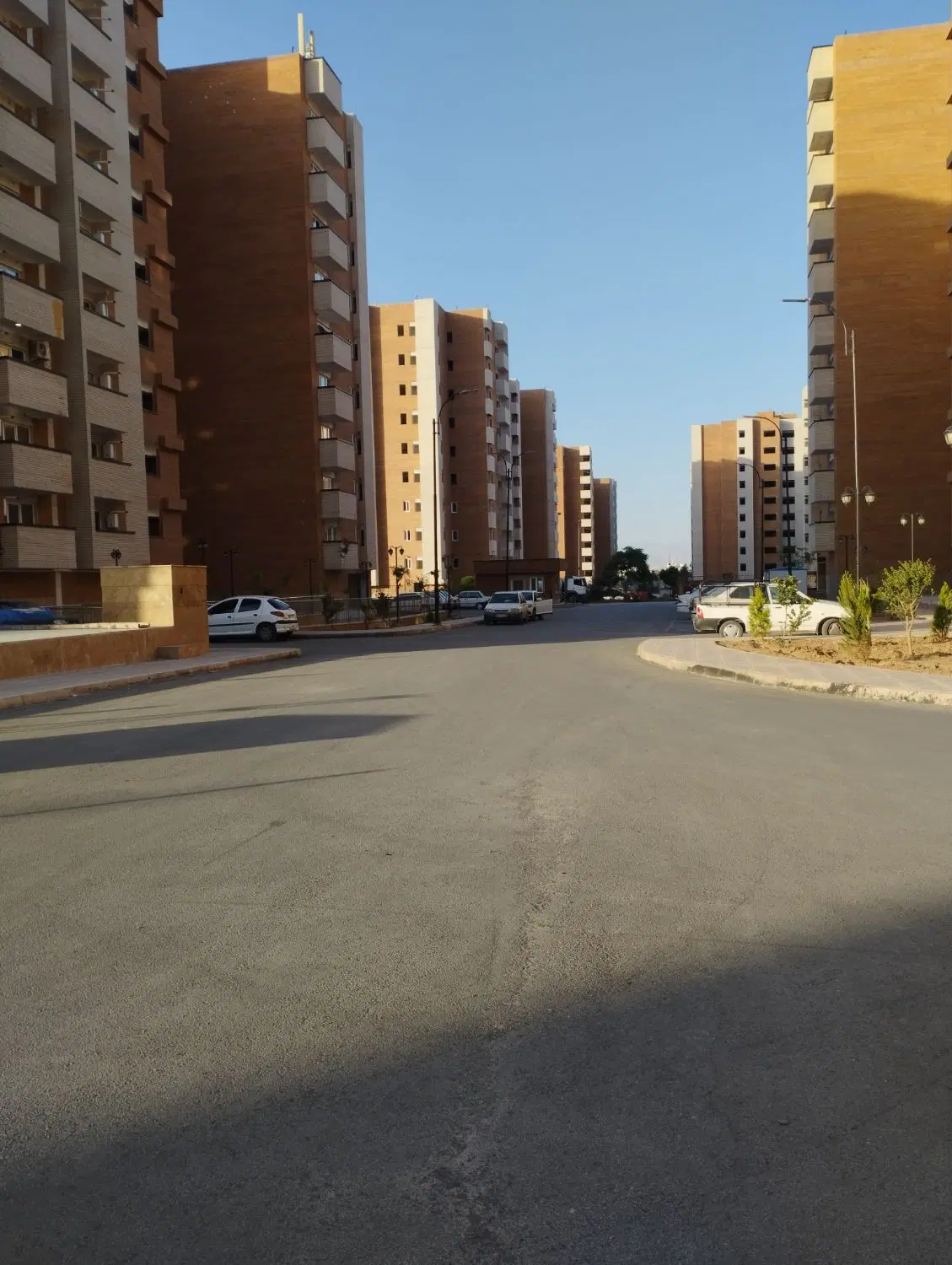 آپارتمان اندیشه  دوخواب تحویل برج 11 قیمت 4800