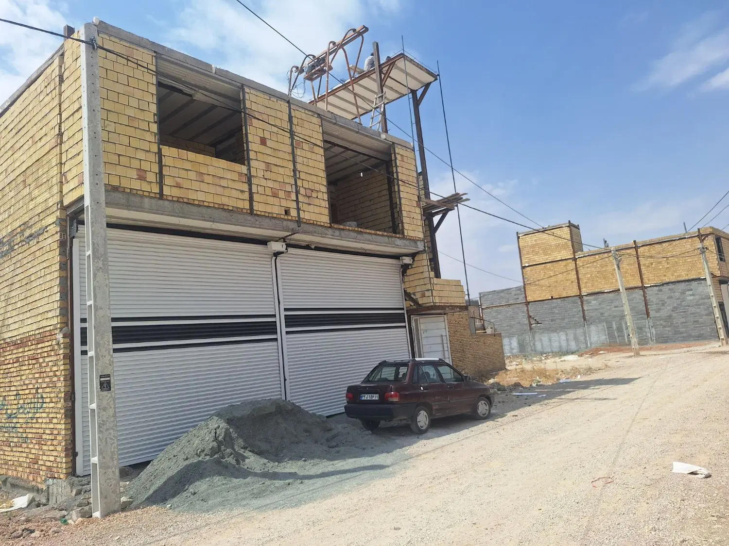 فروش خانه ومغازه