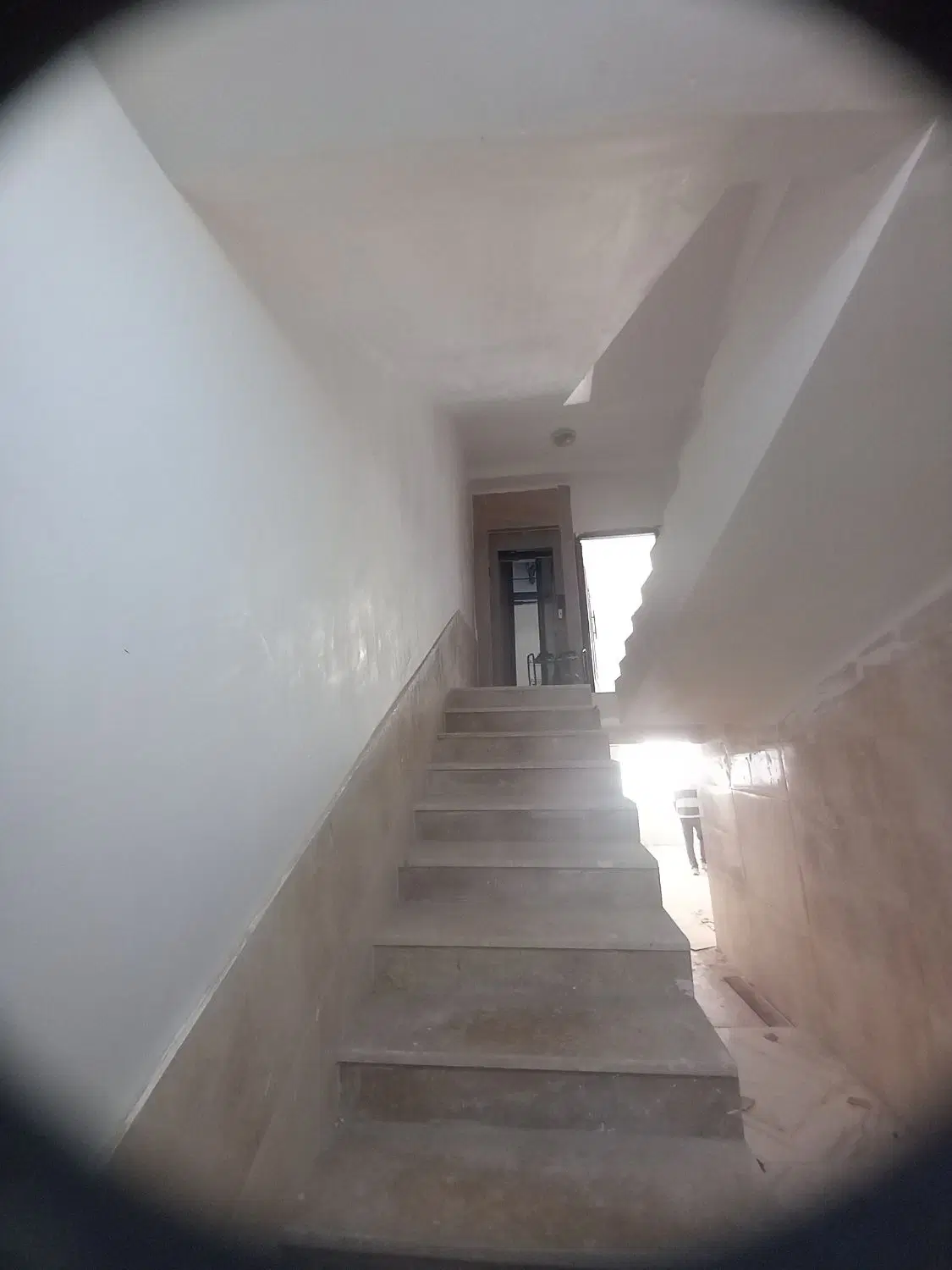 اپارتمان کرونی