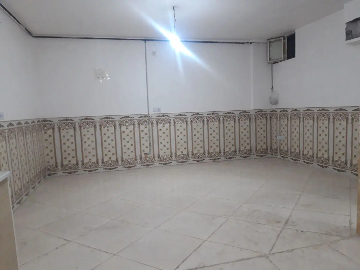 طبقه همکف