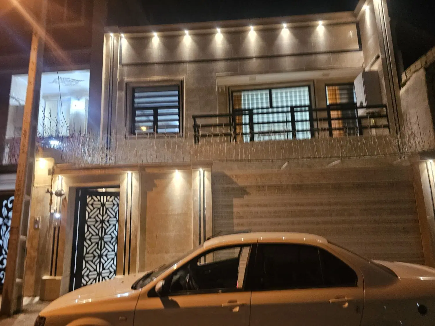 منزل فروشی