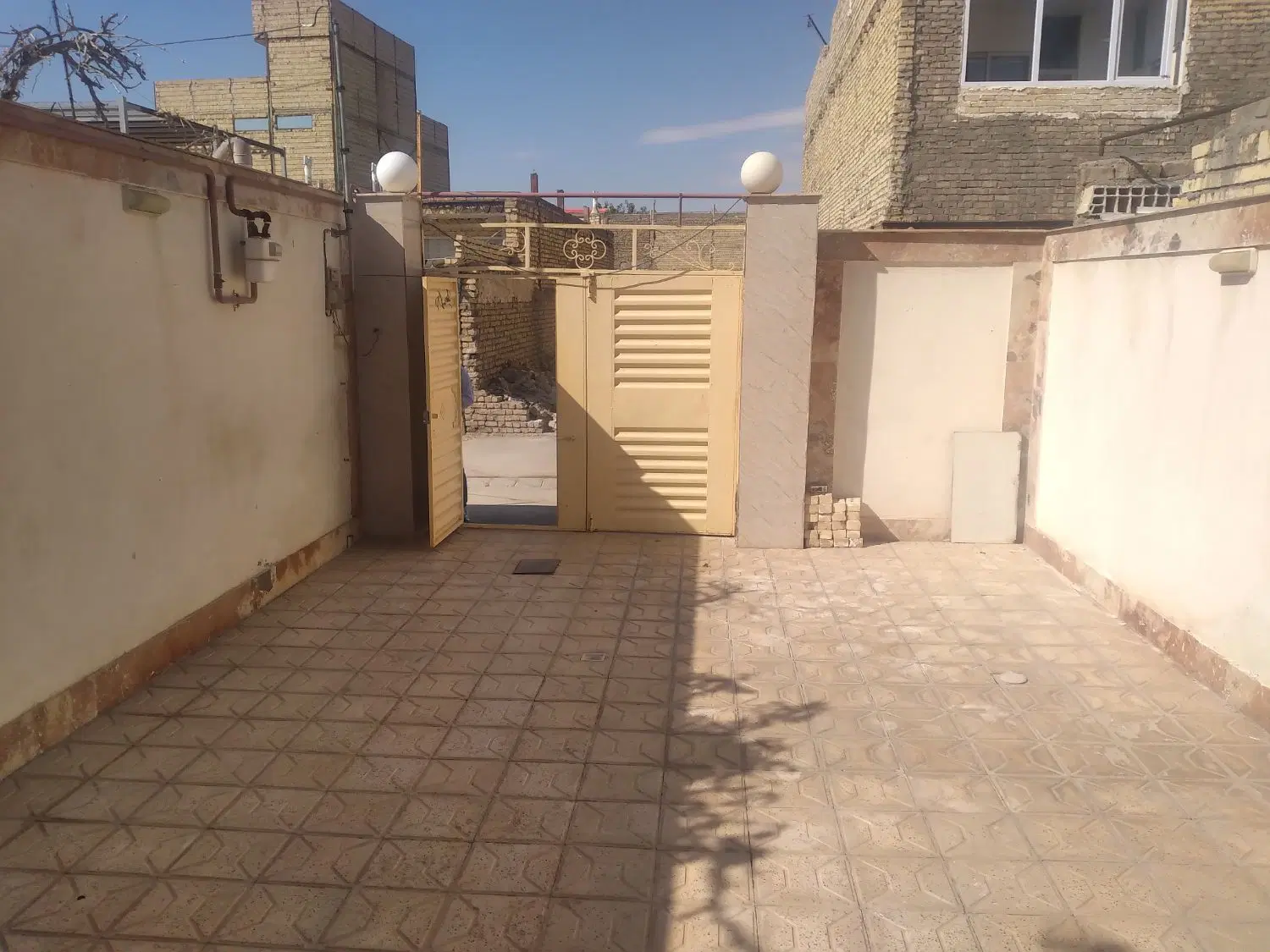منزل ویلایی ۱۵۰ شاهنامه۶۹ ملاصدرا